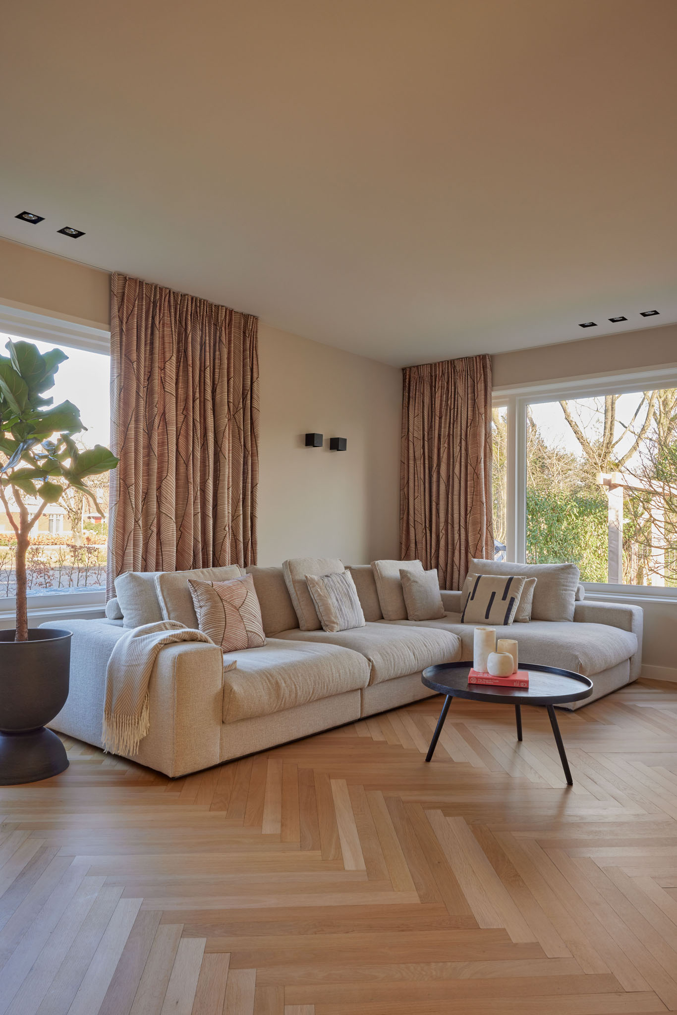 placeholder image-sq