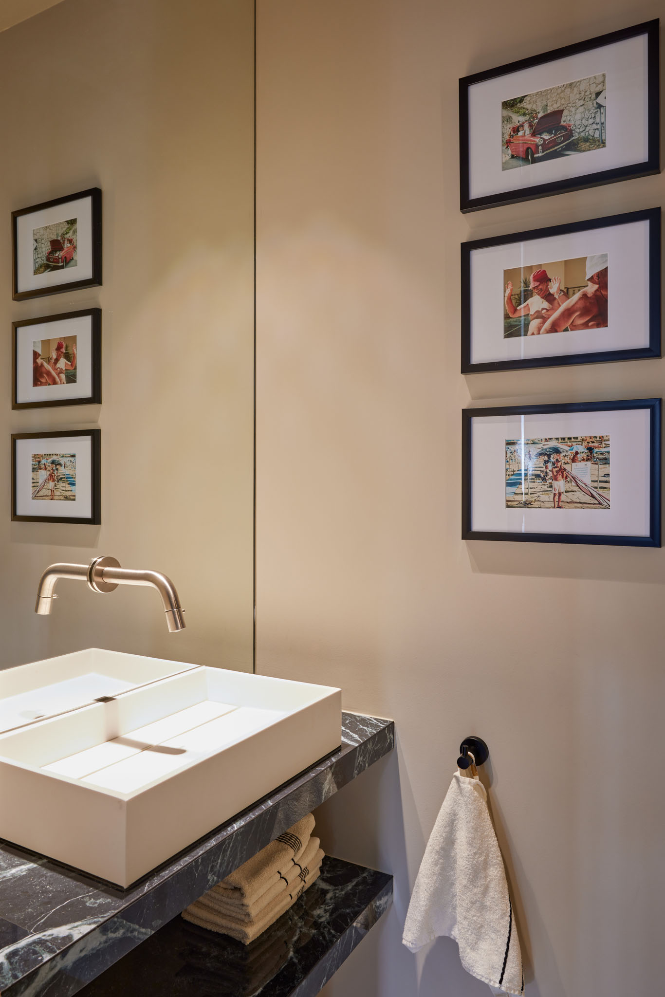 placeholder image-sq