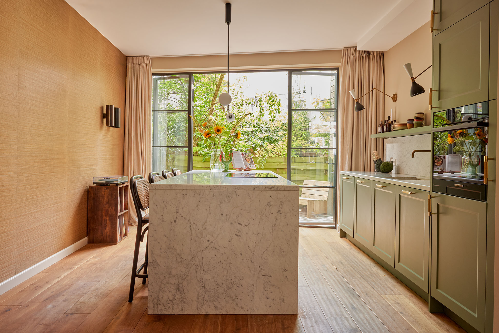 placeholder image-sq