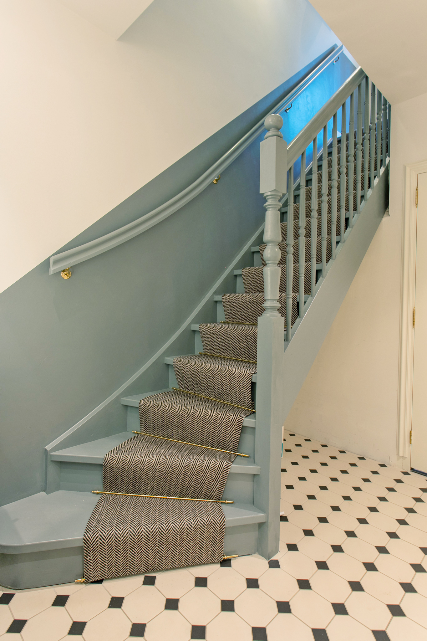 placeholder image-sq